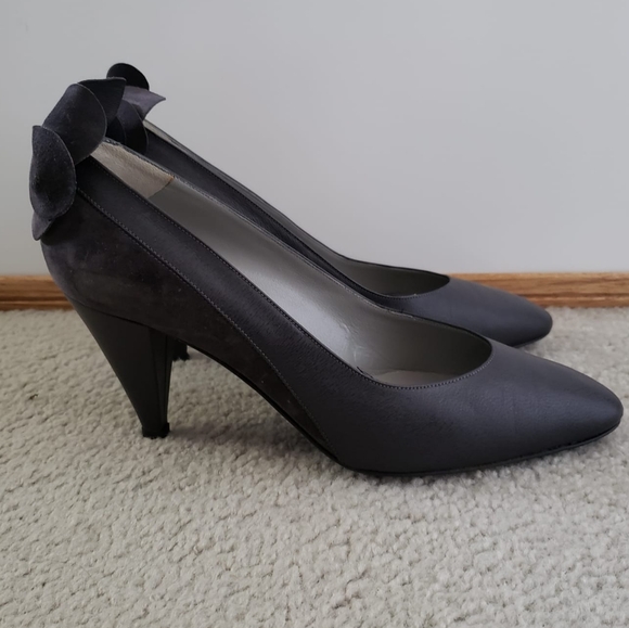 Charlotte Vintage Heels - Picture 7 of 11